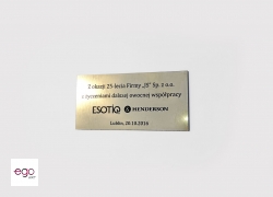 tabliczka_na_skrzynke_laminat_zloty_szczotkowany