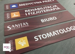 tabliczki-kierunkowe-z-nadrukiem-pcv-3