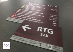 tabliczki-kierunkowe-z-nadrukiem-pcv