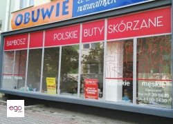 oklejanie-witryn-folia-ploterowa