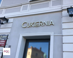 litery3D-z-licem-z-plexi-złotej-cukiernia2